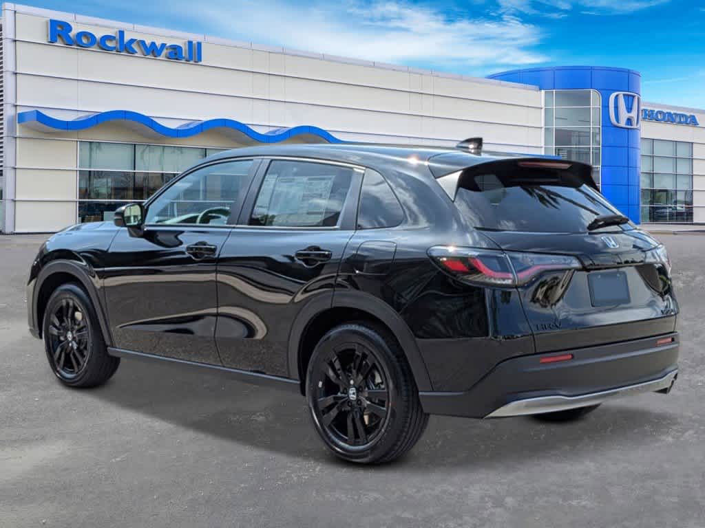 Thumbnail: 2026 Honda HR-V - 2