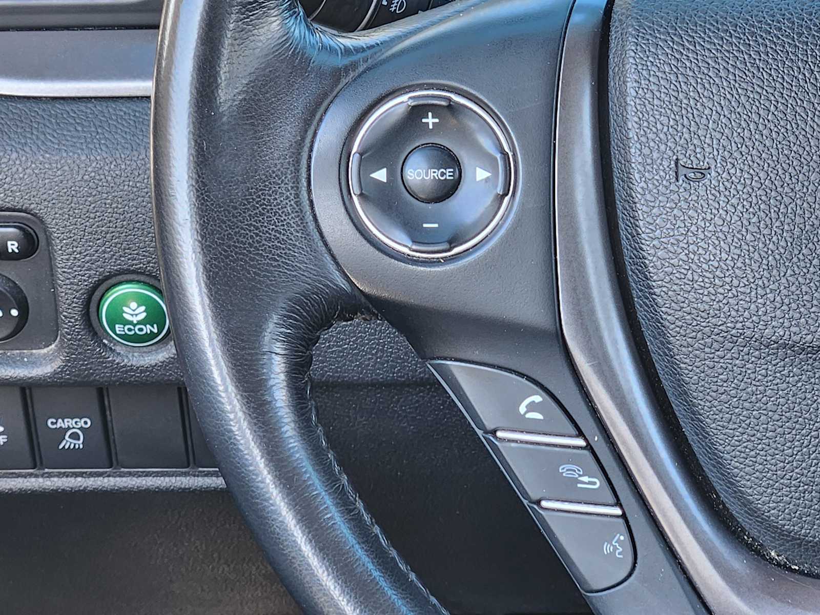 Thumbnail: 2017 Honda Ridgeline - 31