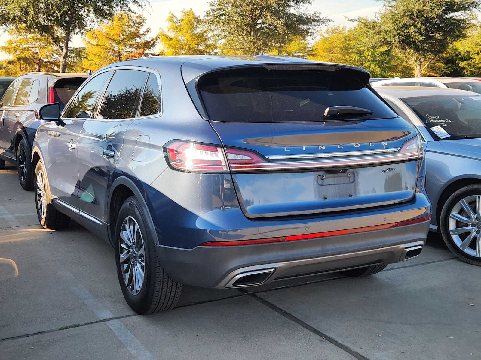 Thumbnail: 2019 Lincoln Nautilus - 6