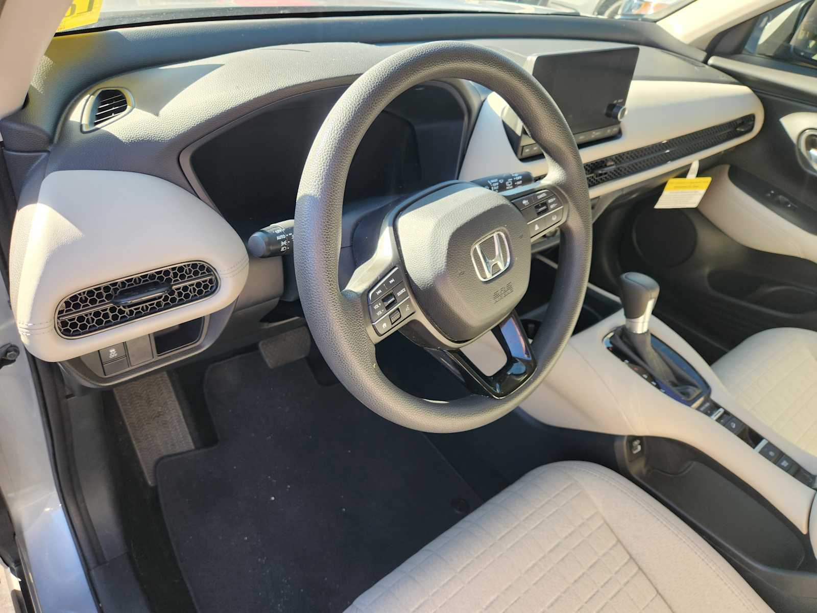 Thumbnail: 2023 Honda HR-V - 8