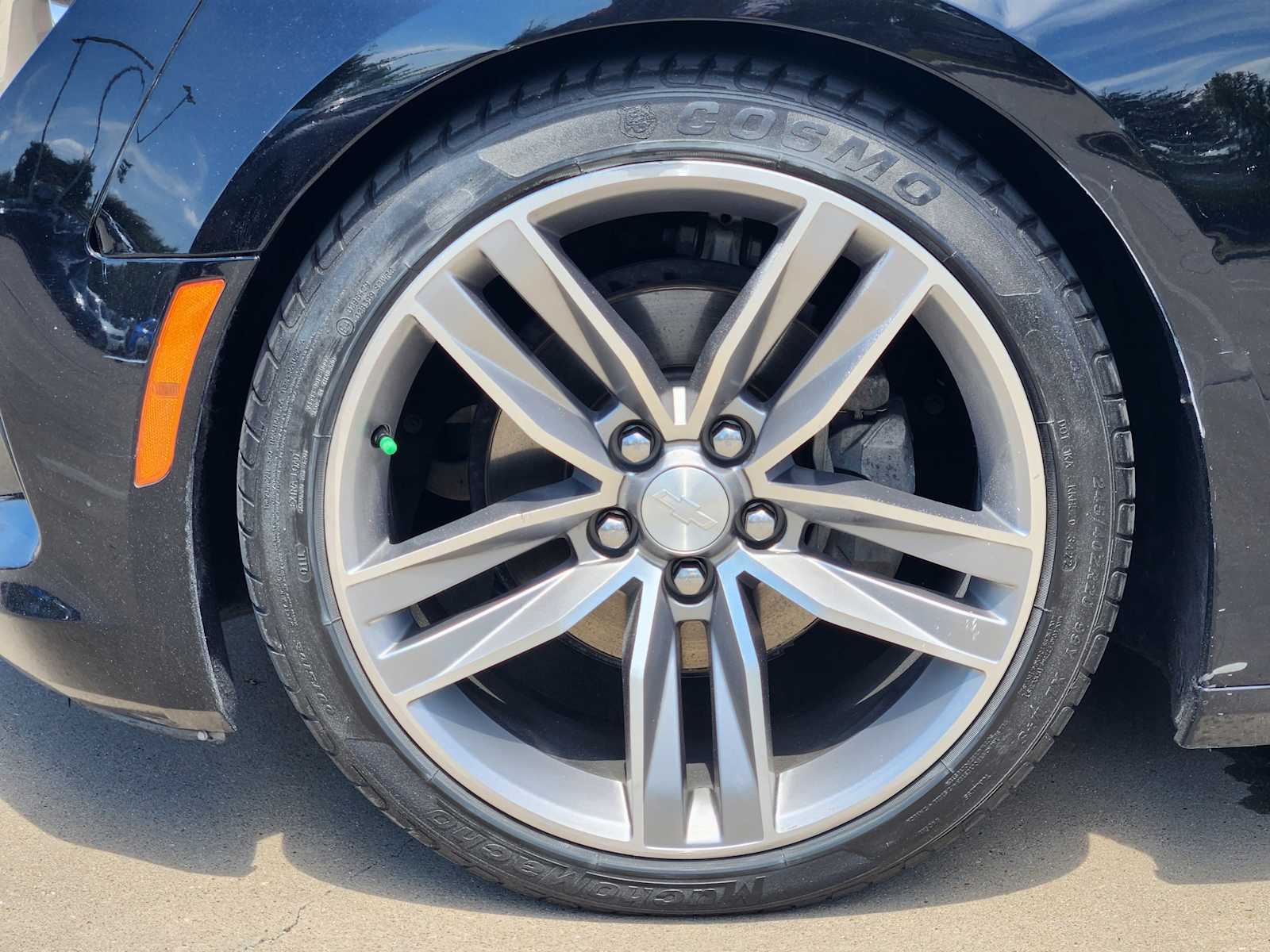 Thumbnail: 2017 Chevrolet Camaro - 21