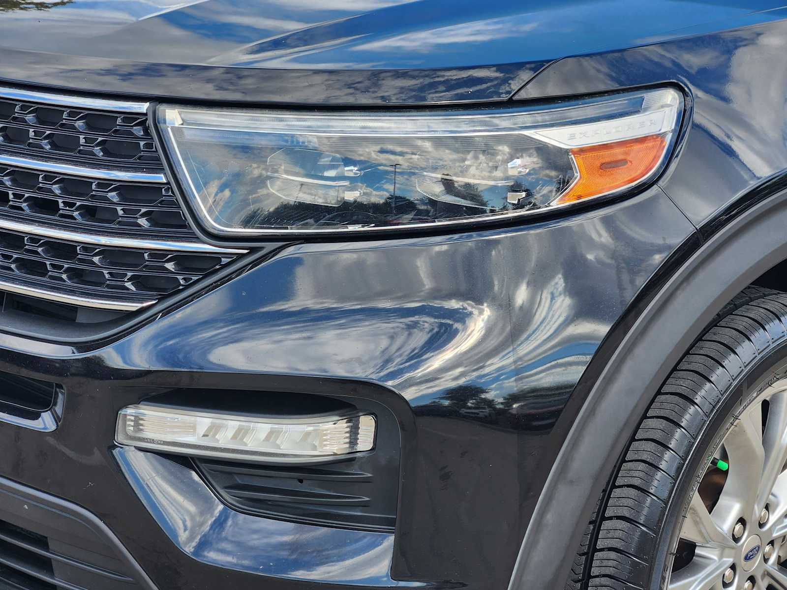 Thumbnail: 2020 Ford Explorer - 24