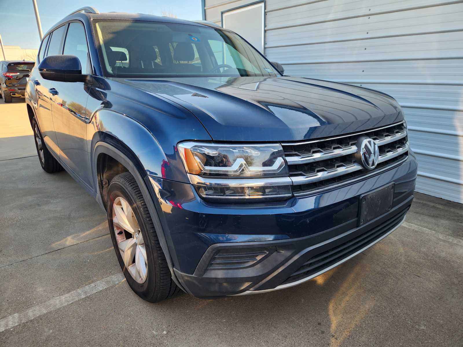 Thumbnail: 2018 Volkswagen Atlas - 2