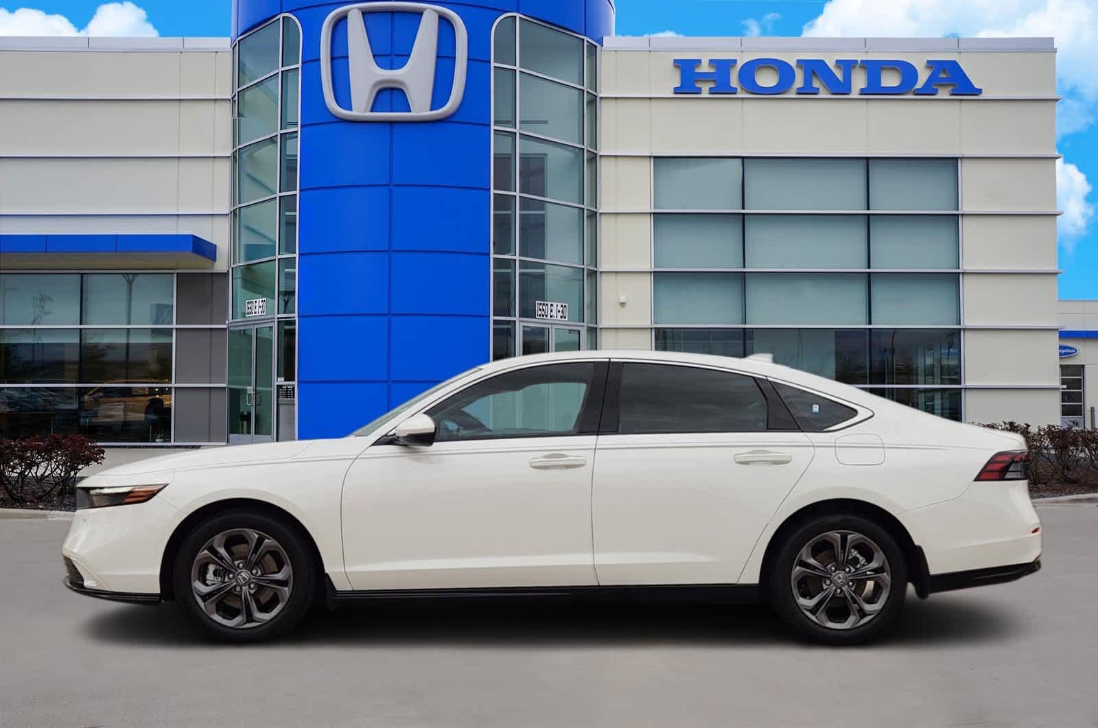 Thumbnail: 2024 Honda Accord - 3