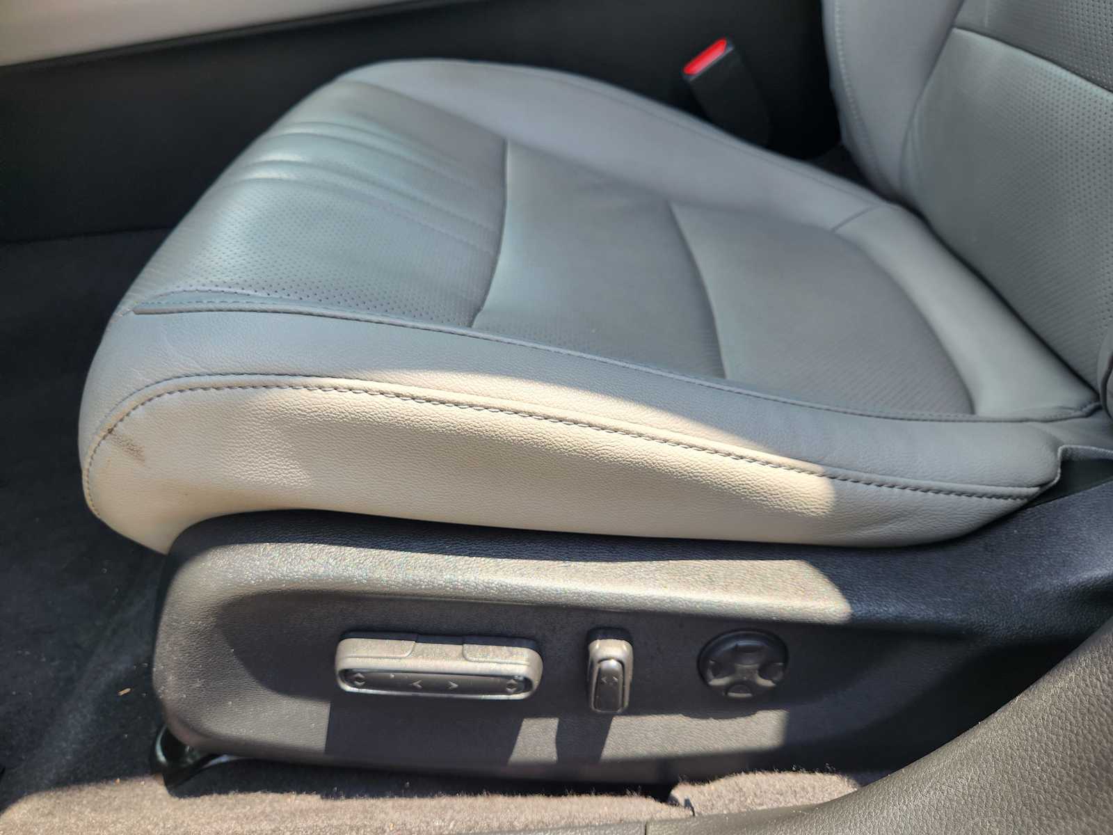 2019 Honda Accord Touring 30