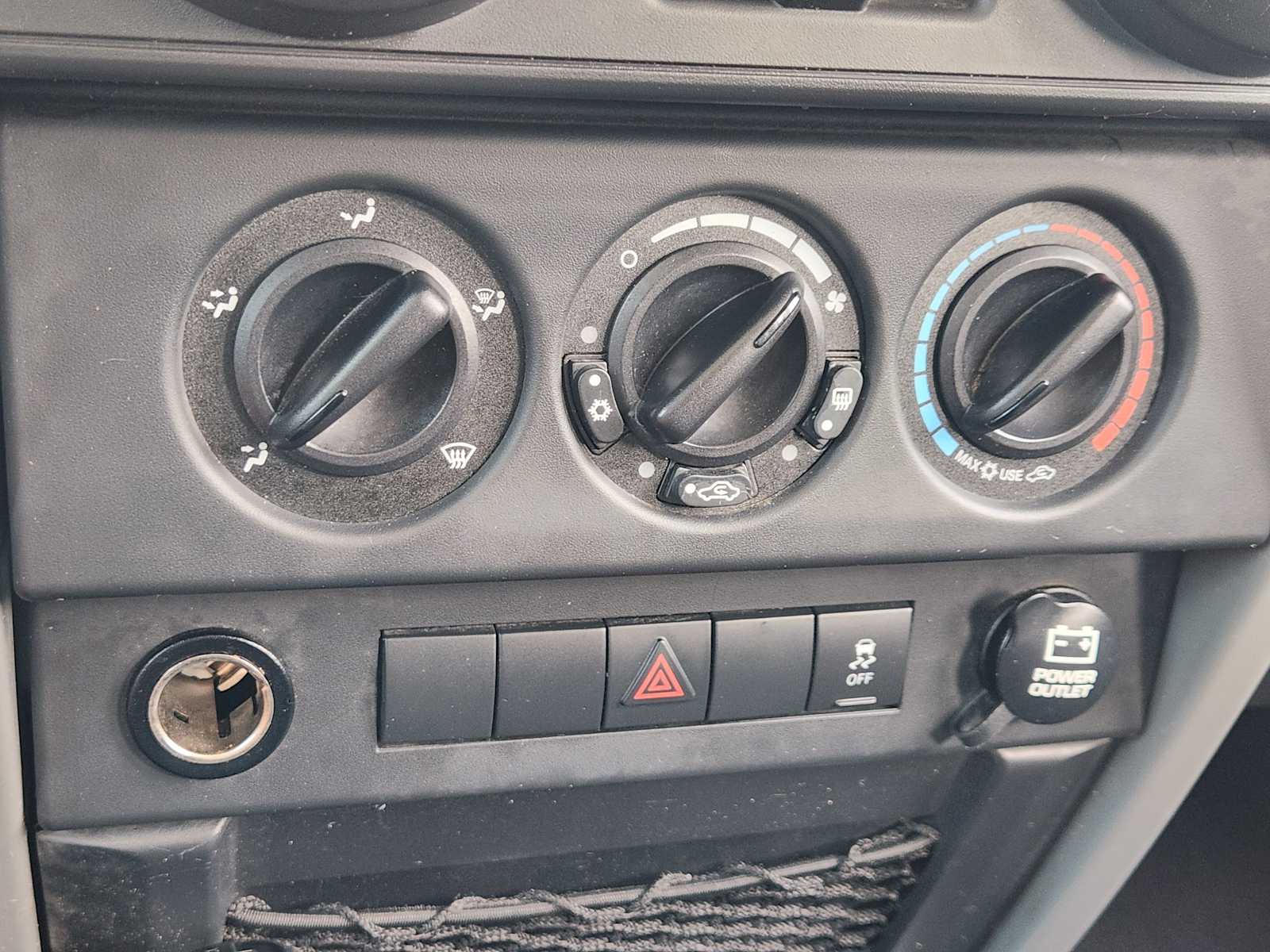 Thumbnail: 2010 Jeep Wrangler - 27