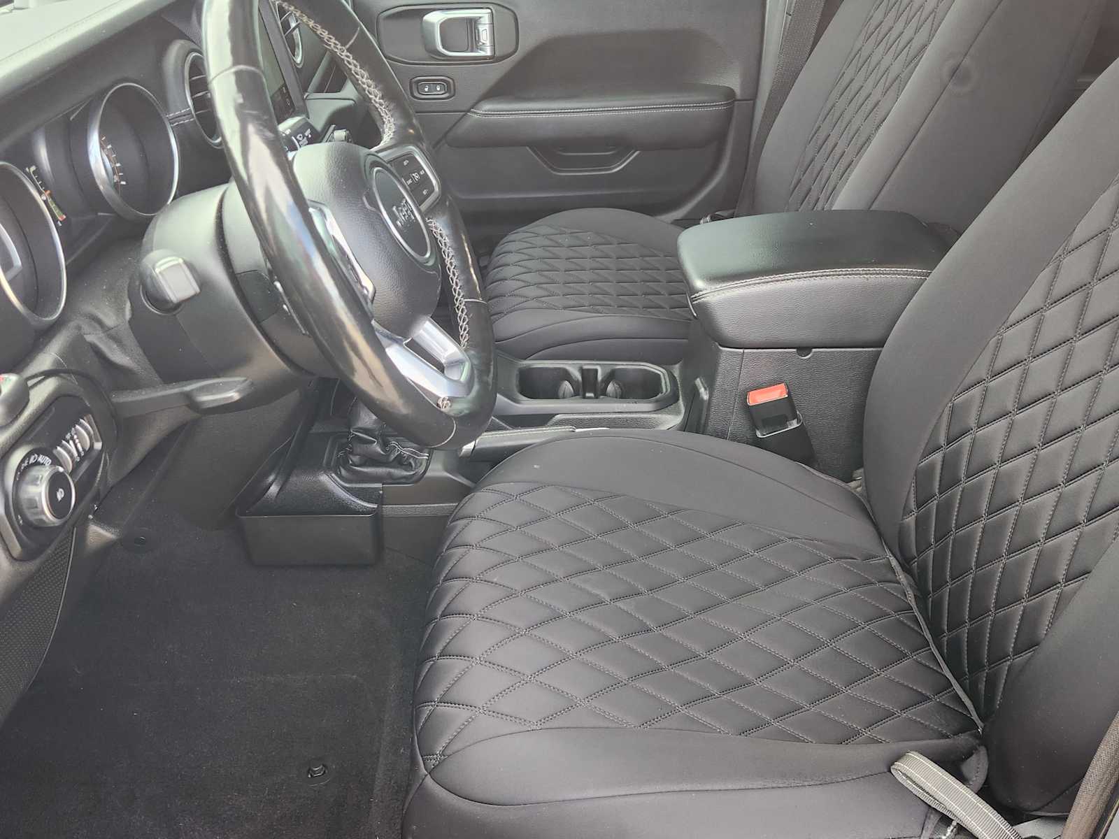 Thumbnail: 2020 Jeep Wrangler - 11