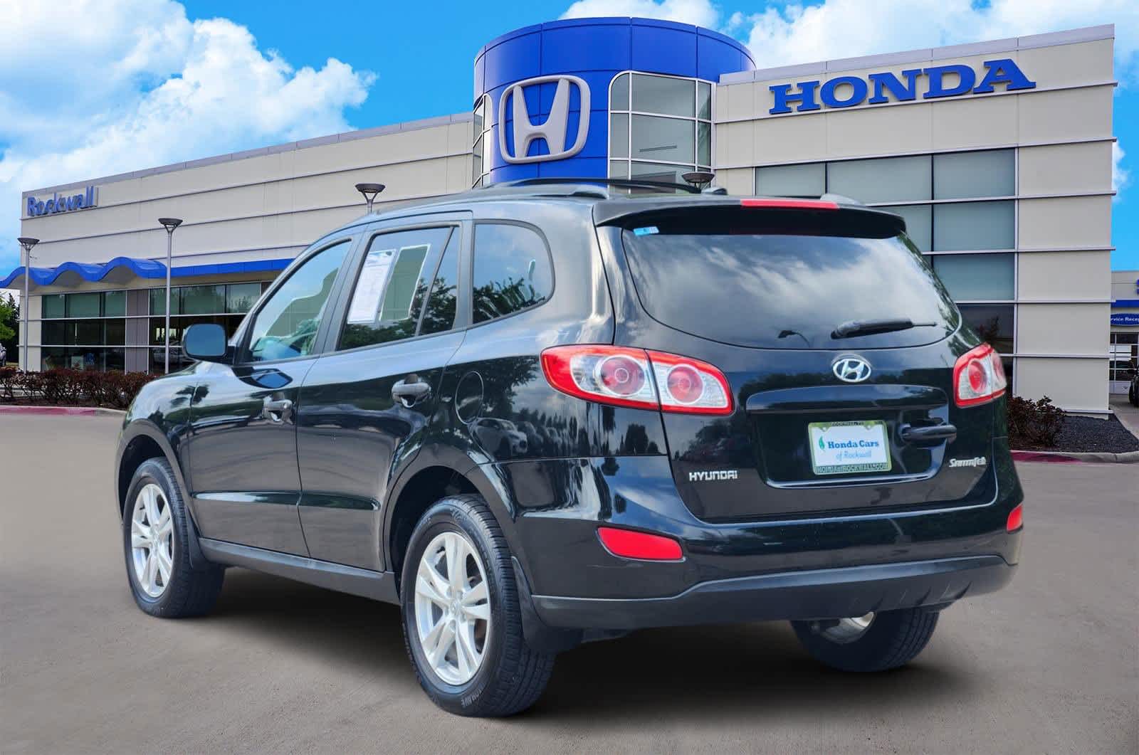 Thumbnail: 2010 Hyundai Santa Fe - 4