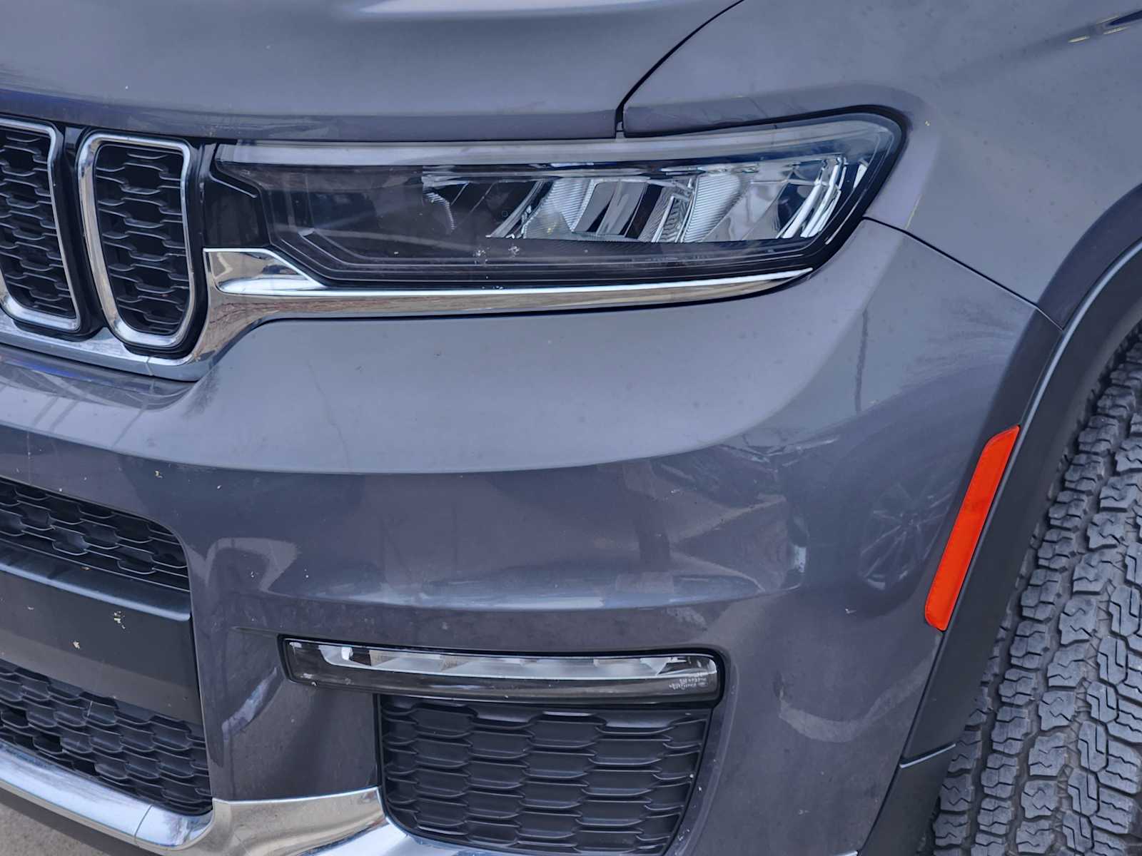 Thumbnail: 2022 Jeep Grand Cherokee - 11