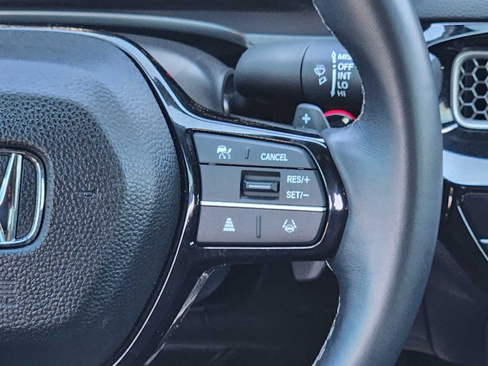 Thumbnail: 2025 Honda Civic - 32