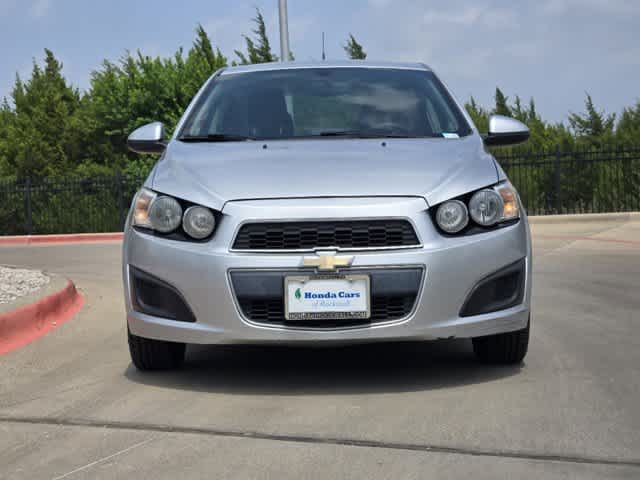 2014 Chevrolet Sonic LS 6