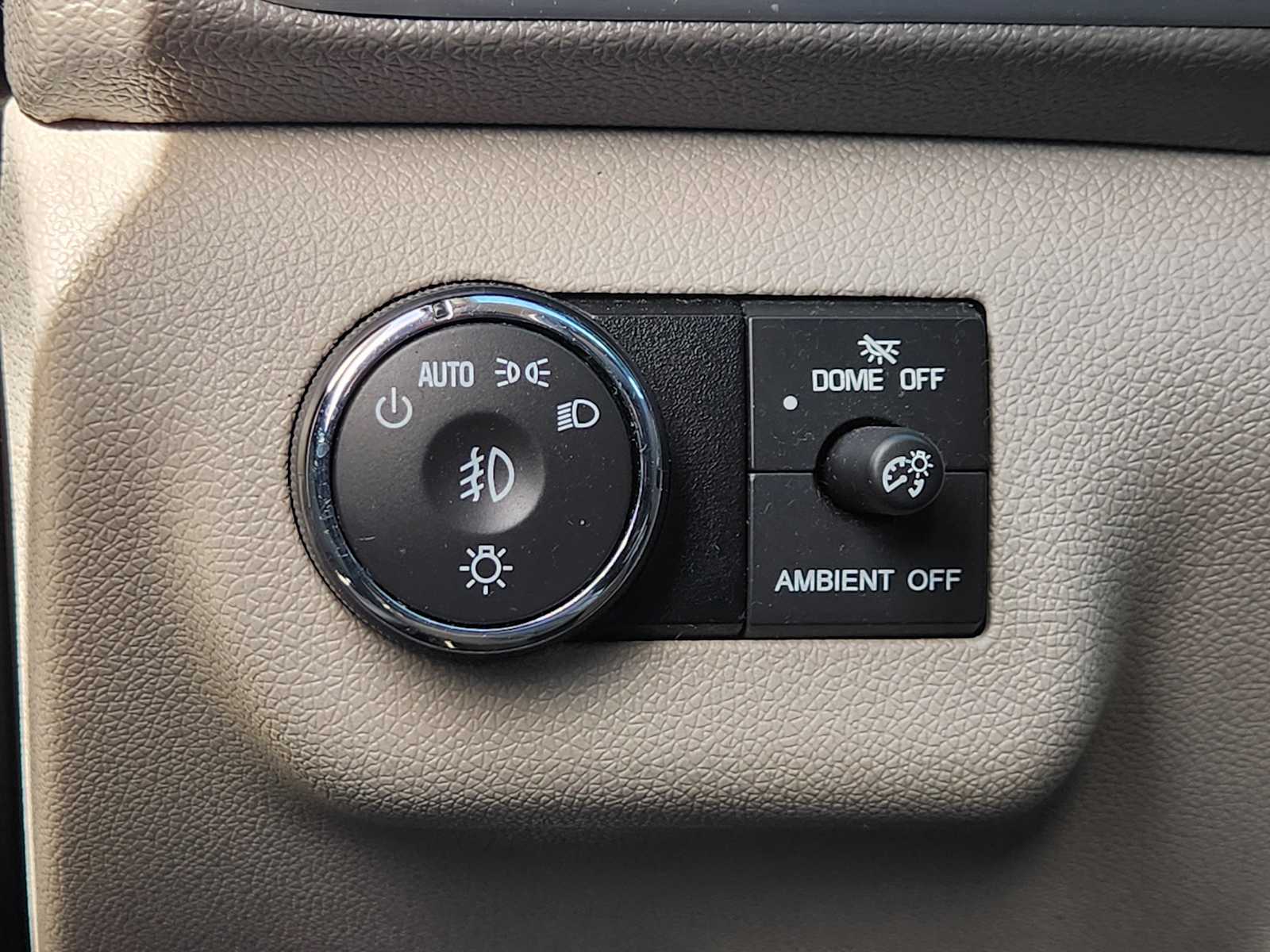 Thumbnail: 2017 GMC Acadia - 29