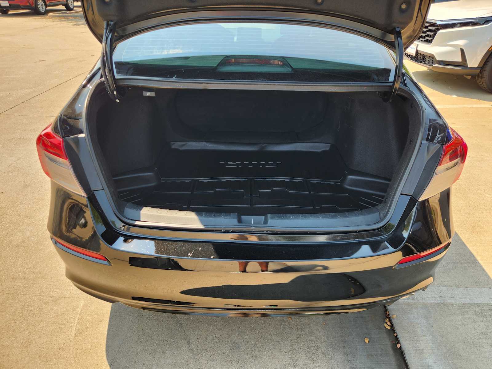 Thumbnail: 2023 Honda Civic - 19