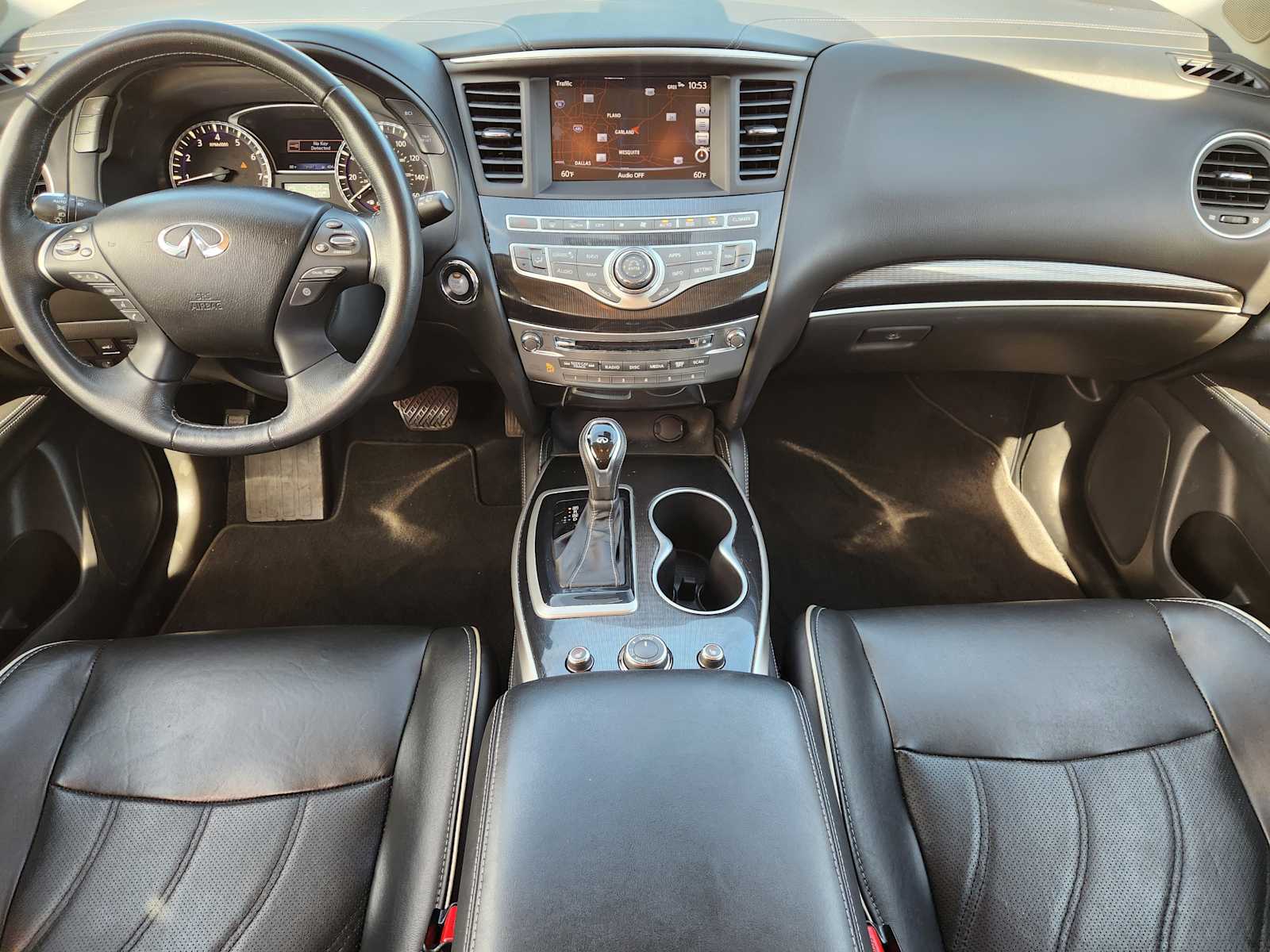 Thumbnail: 2017 INFINITI QX60 - 10
