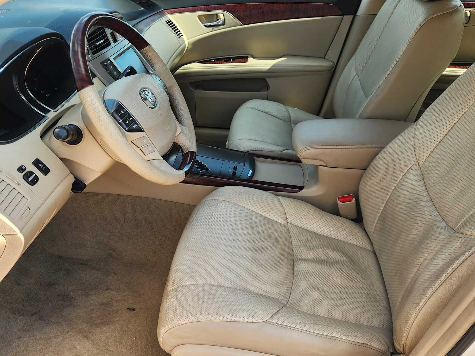 Thumbnail: 2012 Toyota Avalon - 11