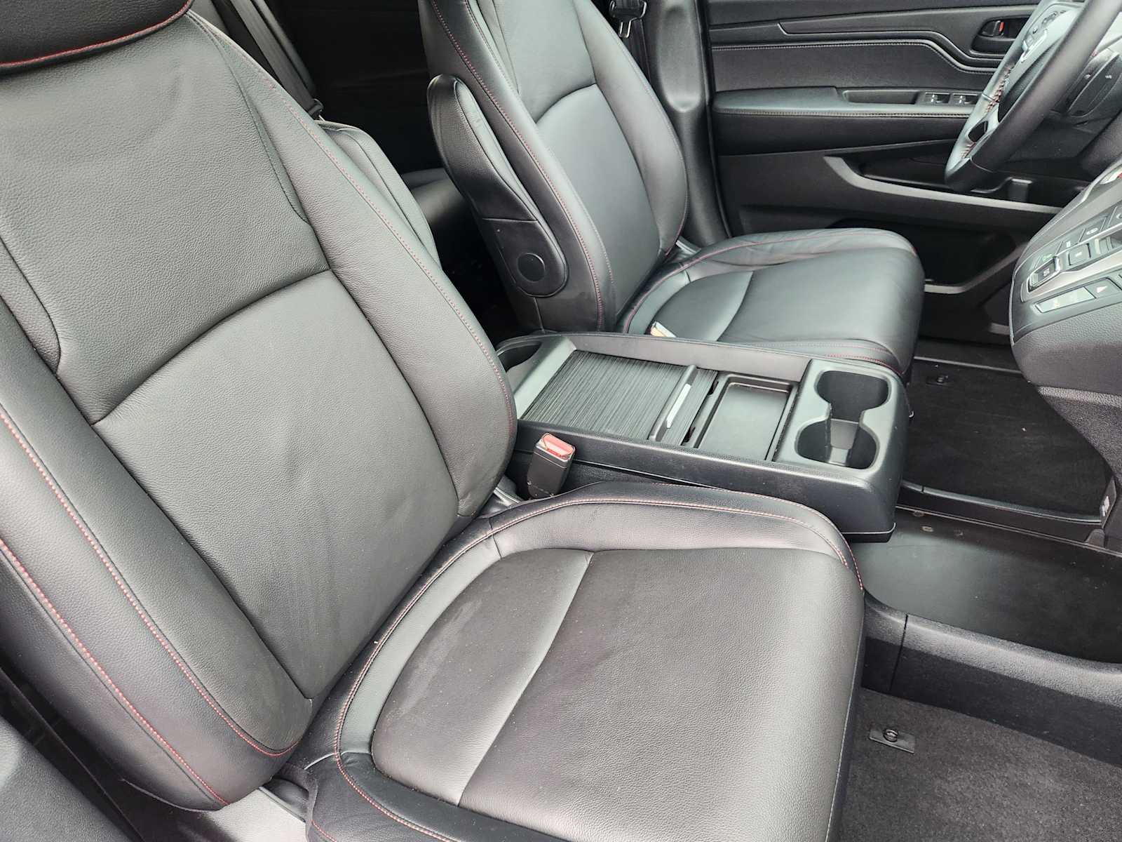 Thumbnail: 2023 Honda Odyssey - 15