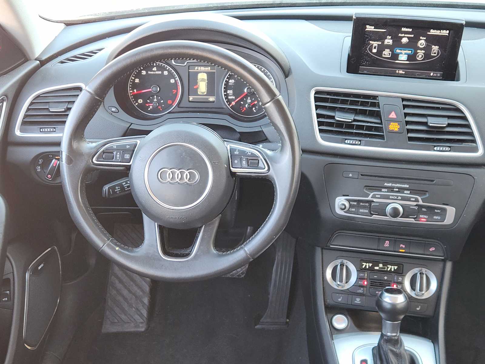 Thumbnail: 2015 Audi Q3 - 15