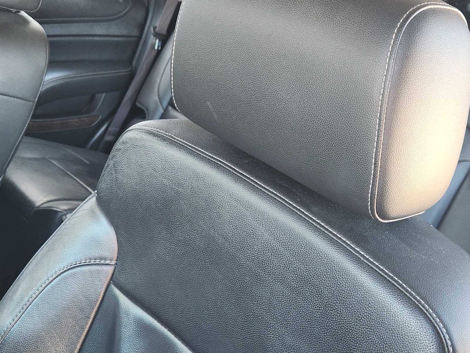 Thumbnail: 2015 Chevrolet Tahoe - 25