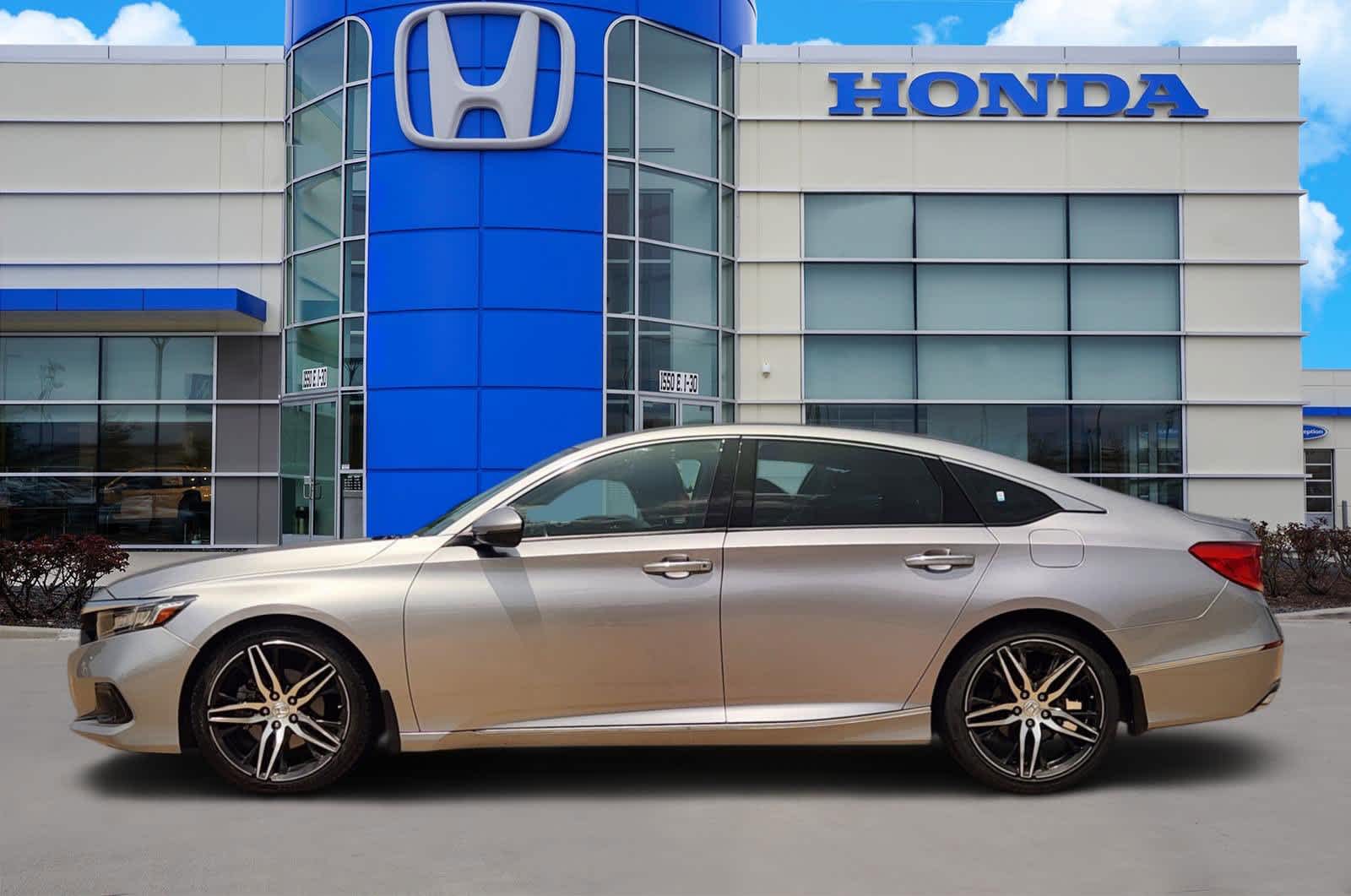 Thumbnail: 2021 Honda Accord - 3