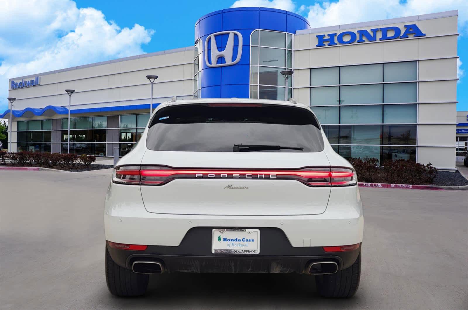Thumbnail: 2021 Porsche Macan - 5