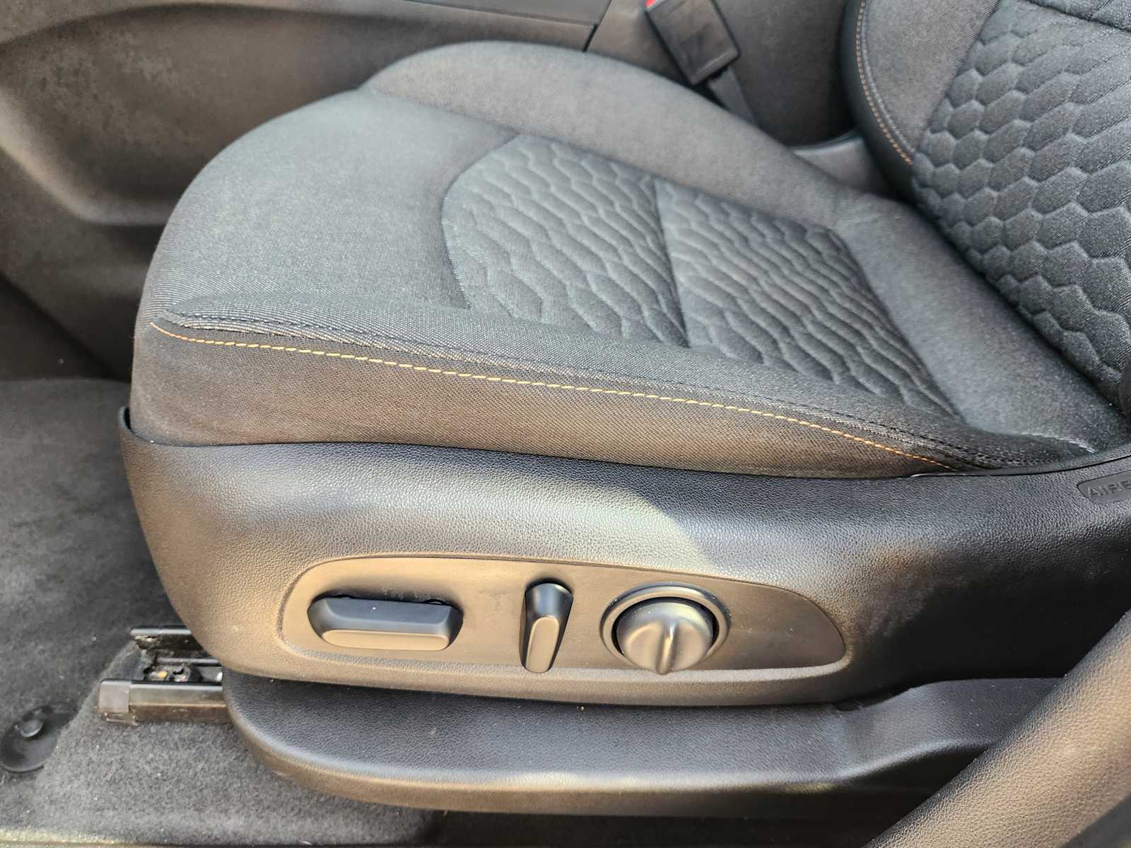 Thumbnail: 2018 Chevrolet Equinox - 29