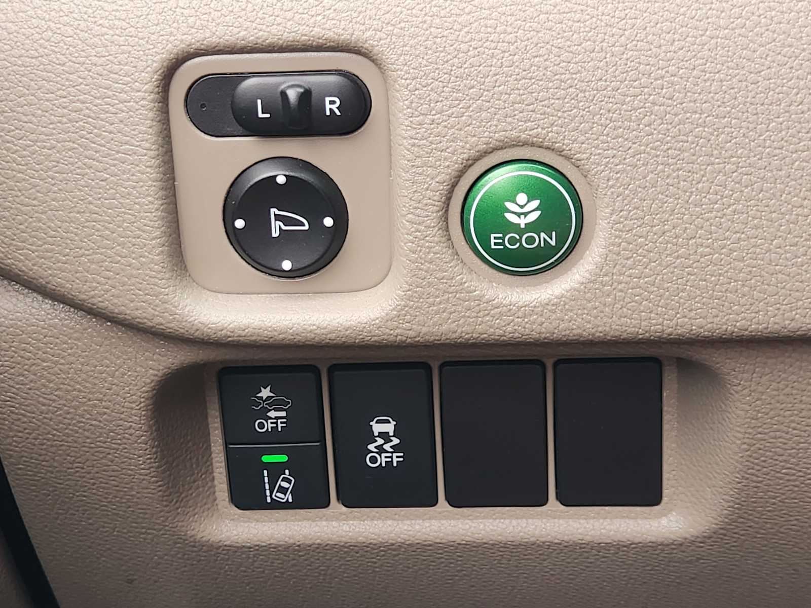 Thumbnail: 2021 Honda Pilot - 28