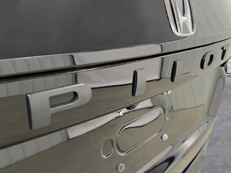 Thumbnail: 2025 Honda Pilot - 4