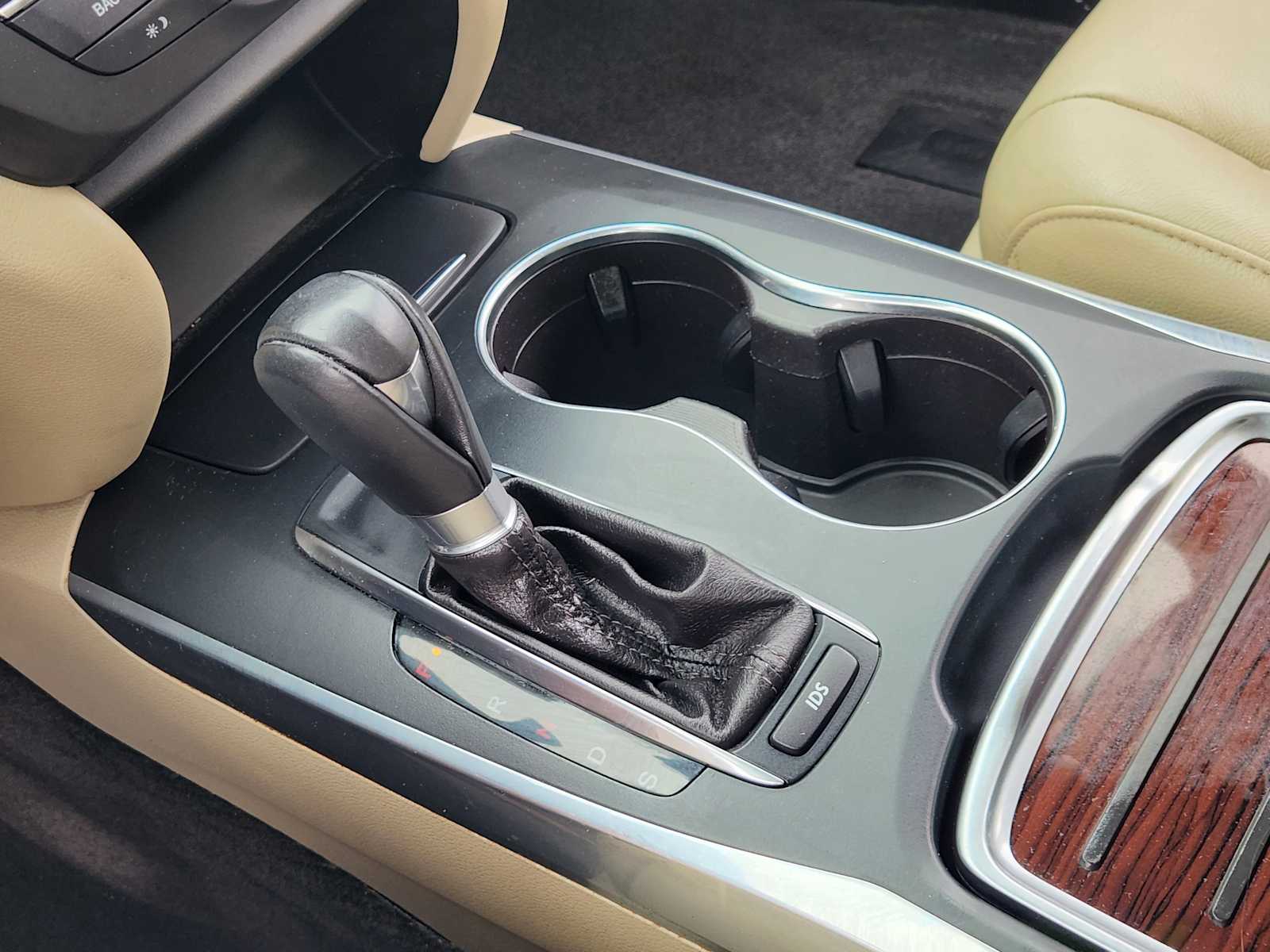 Thumbnail: 2015 Acura MDX - 18