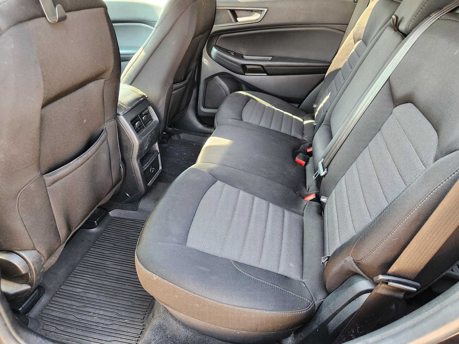 Thumbnail: 2021 Ford Edge - 9