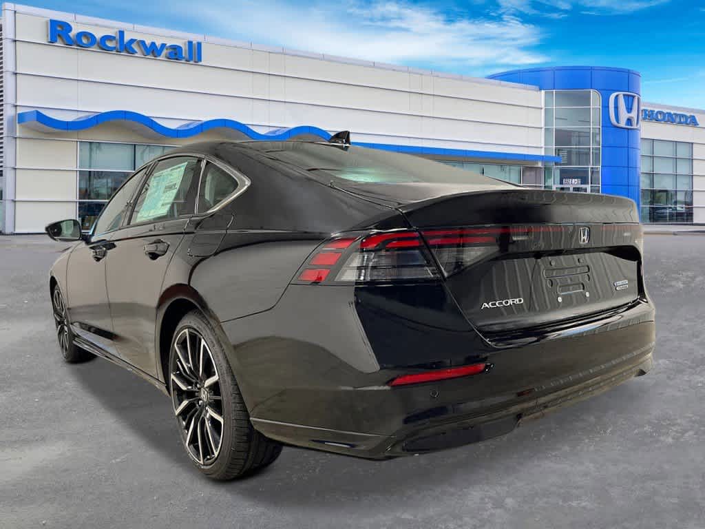 2025 Honda Accord Hybrid Touring photo 3