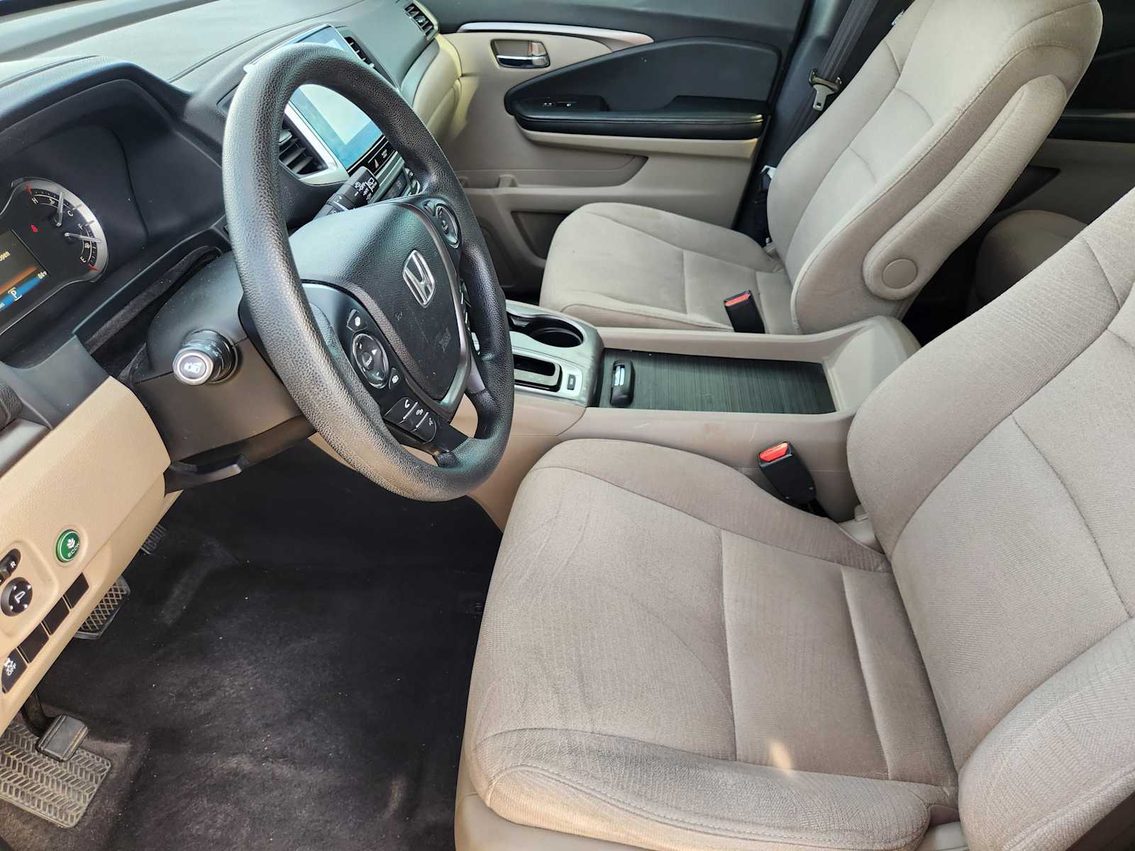 Thumbnail: 2016 Honda Pilot - 11