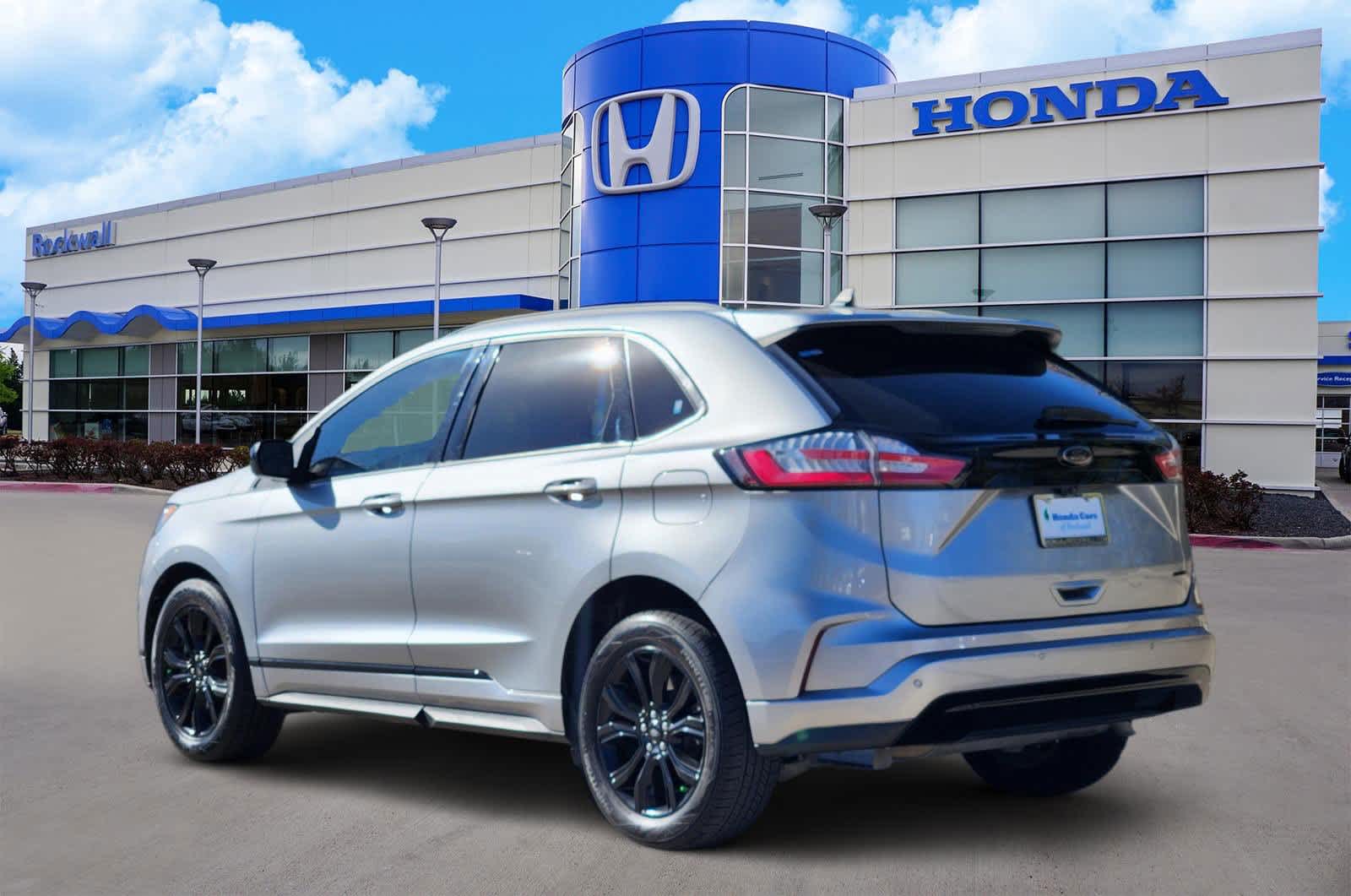 Thumbnail: 2022 Ford Edge - 4