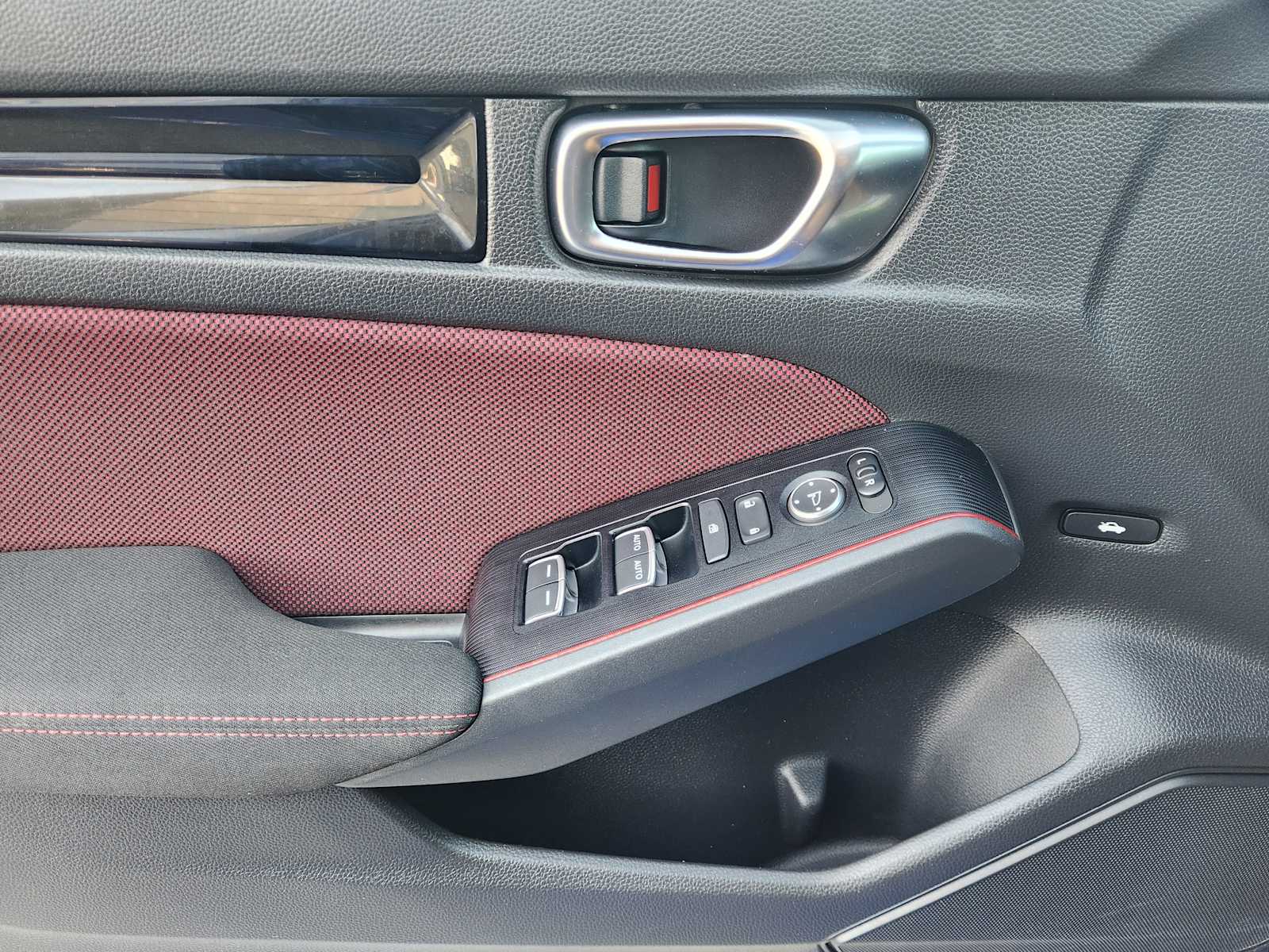 Thumbnail: 2023 Honda Civic - 29