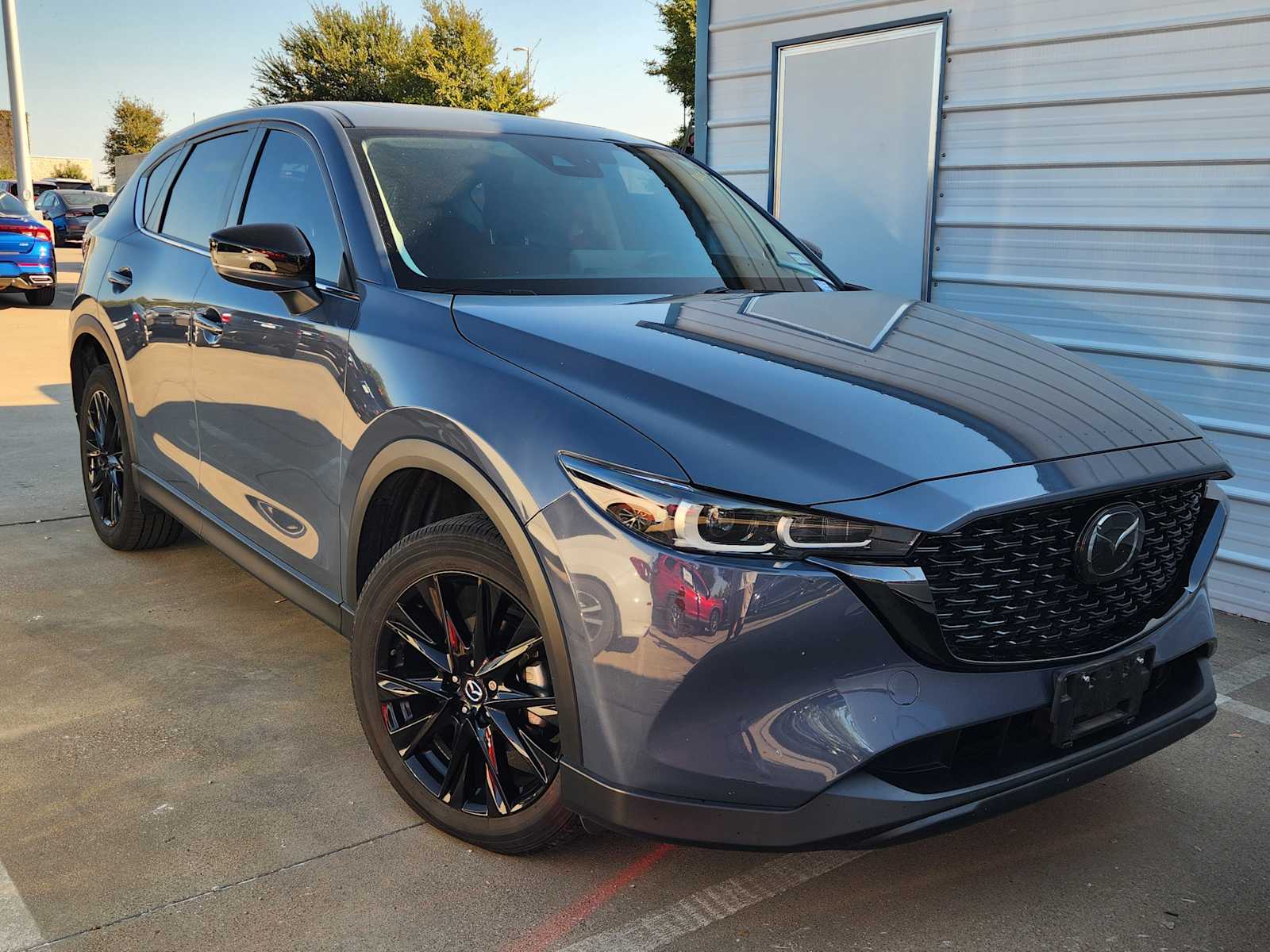Thumbnail: 2023 Mazda CX-5 - 3