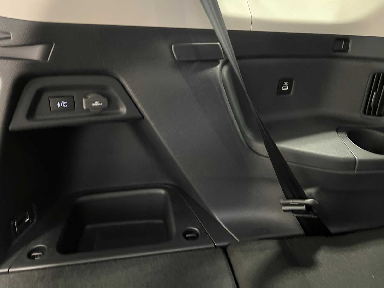 Thumbnail: 2025 Honda Pilot - 33