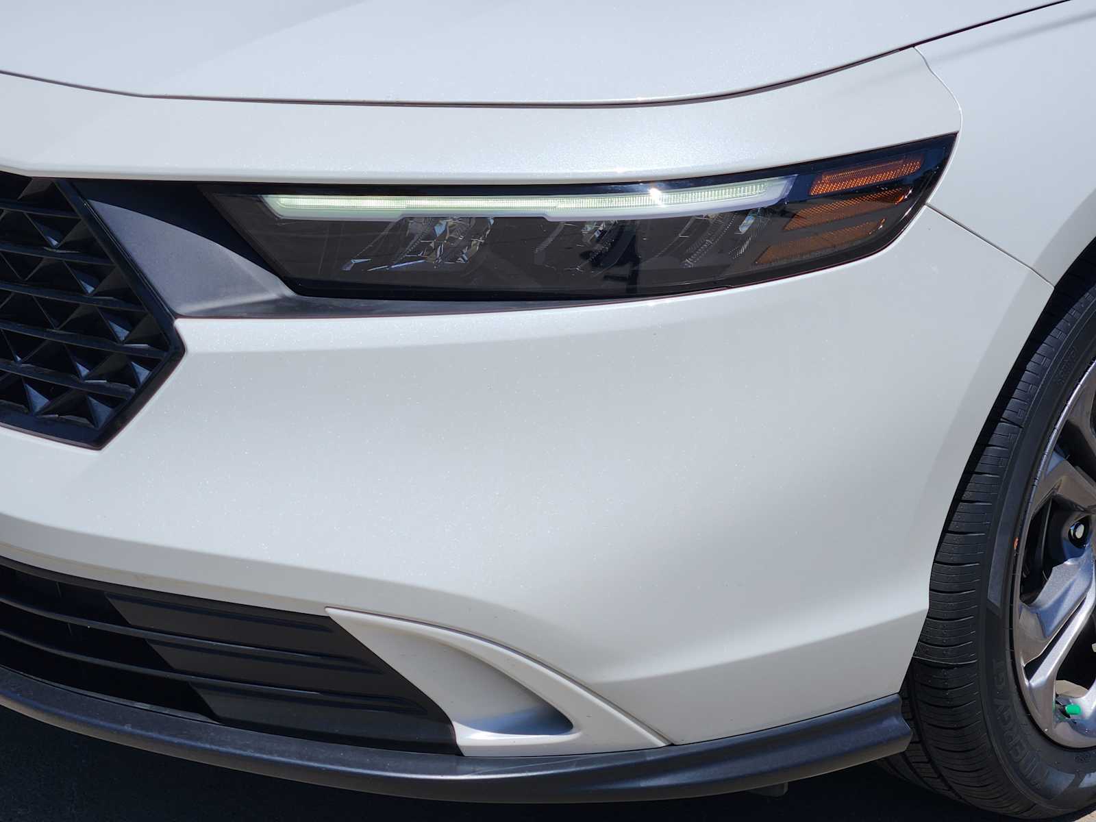 2023 Honda Accord EX 23