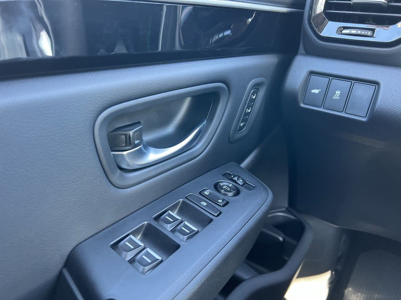 Thumbnail: 2025 Honda Pilot - 13
