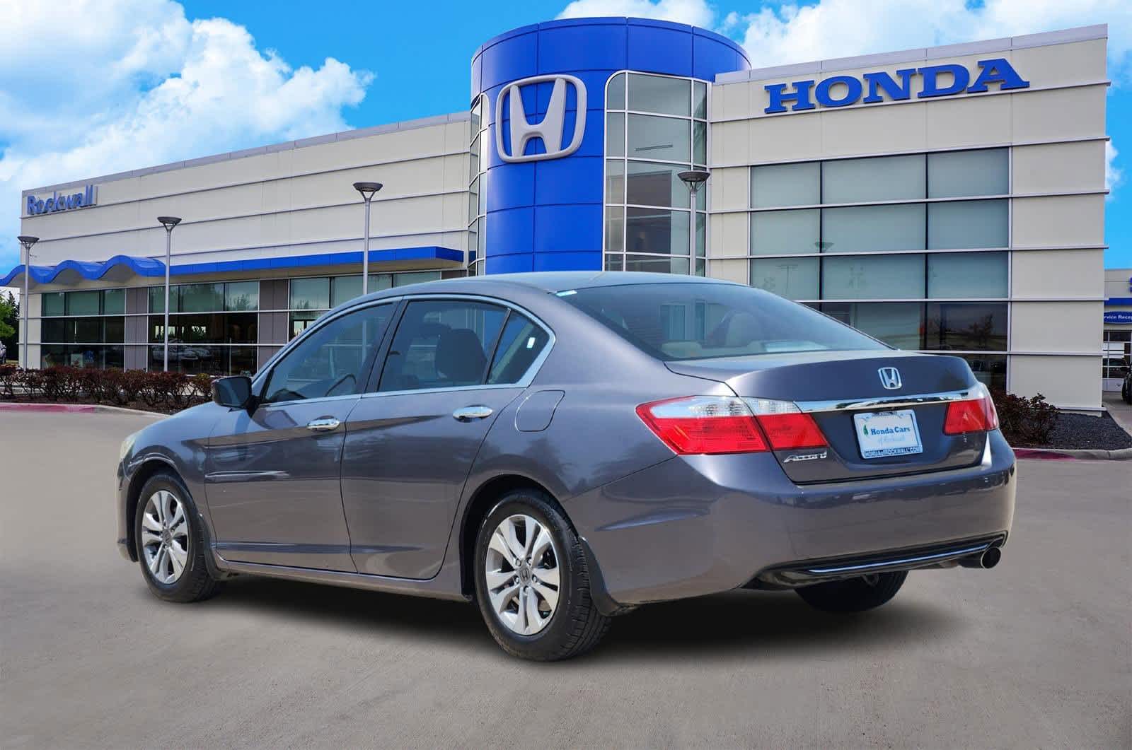 Thumbnail: 2015 Honda Accord - 4