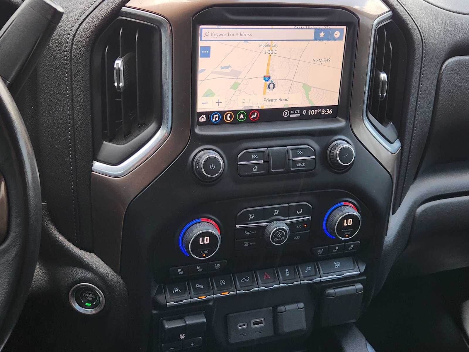 Thumbnail: 2021 Chevrolet Silverado 1500 - 16