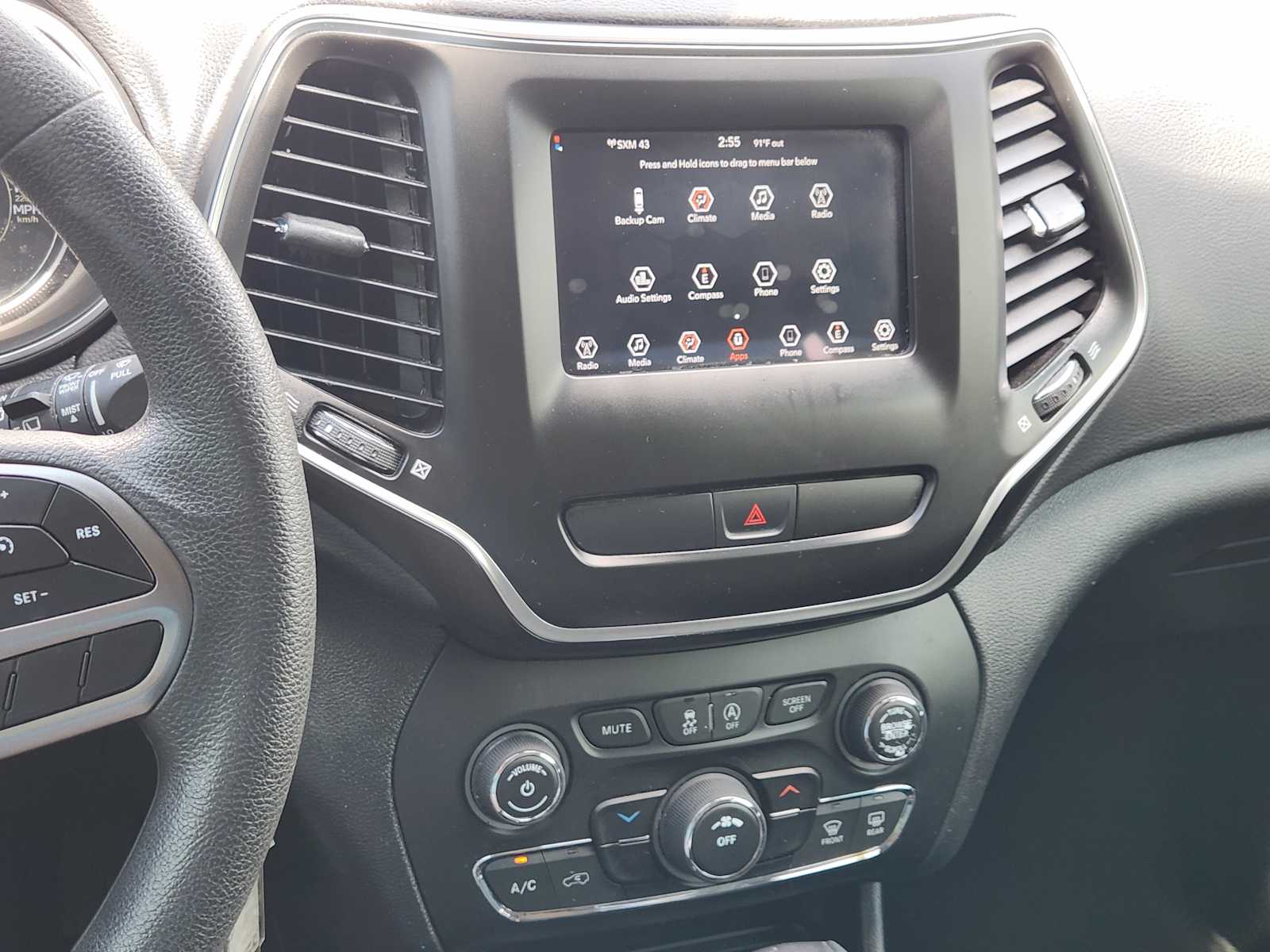 Thumbnail: 2020 Jeep Cherokee - 16