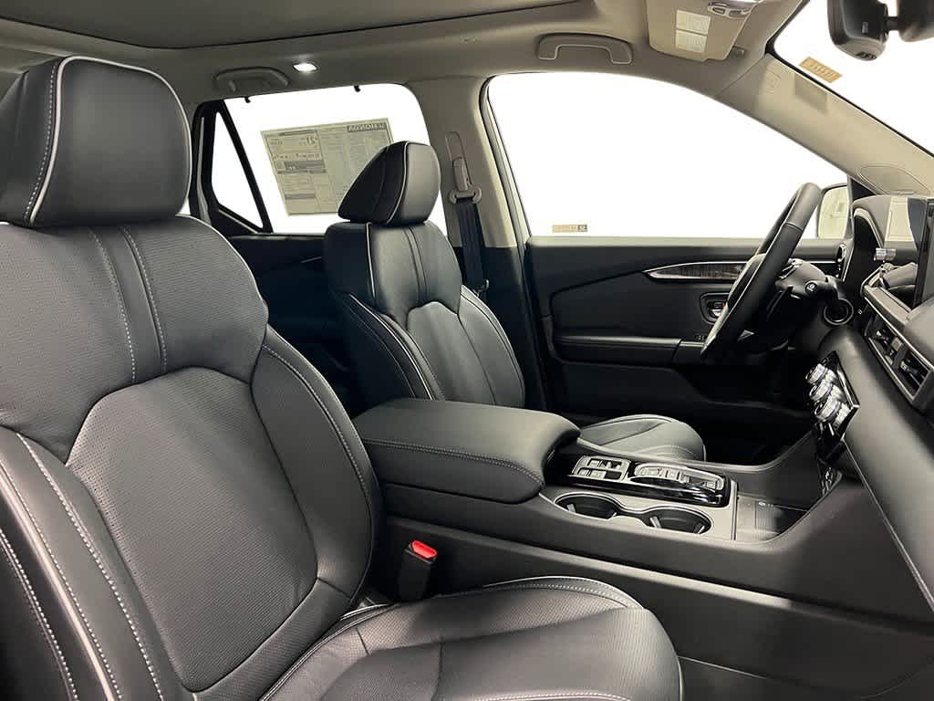 Thumbnail: 2025 Honda Pilot - 40