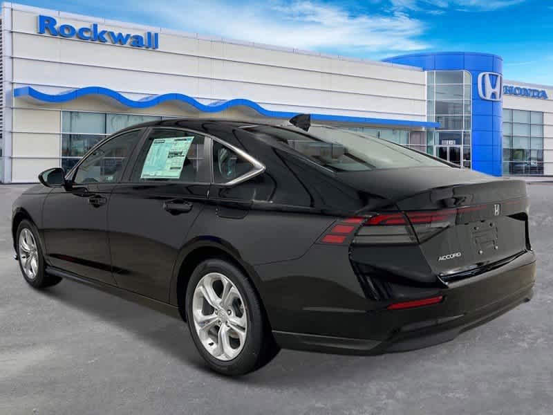 2025 Honda Accord LX photo 2