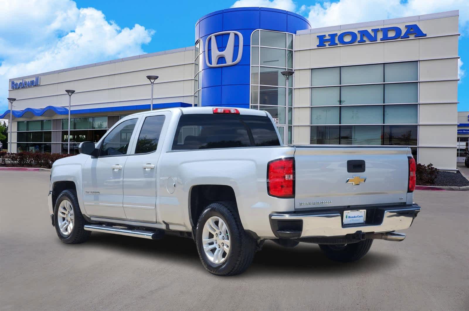 2016 Chevrolet Silverado 1500 LT 4