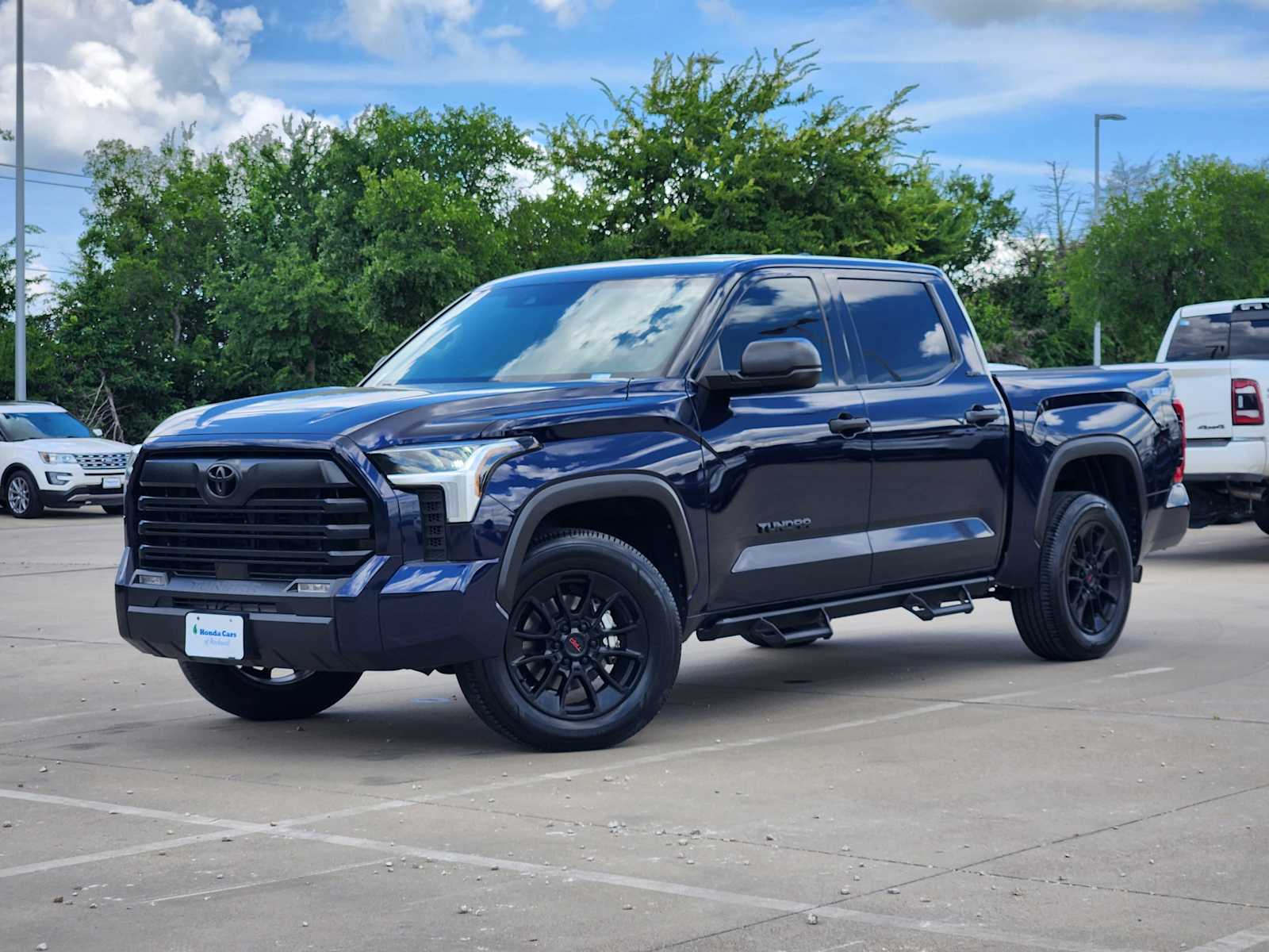 Thumbnail: 2022 Toyota Tundra - 1