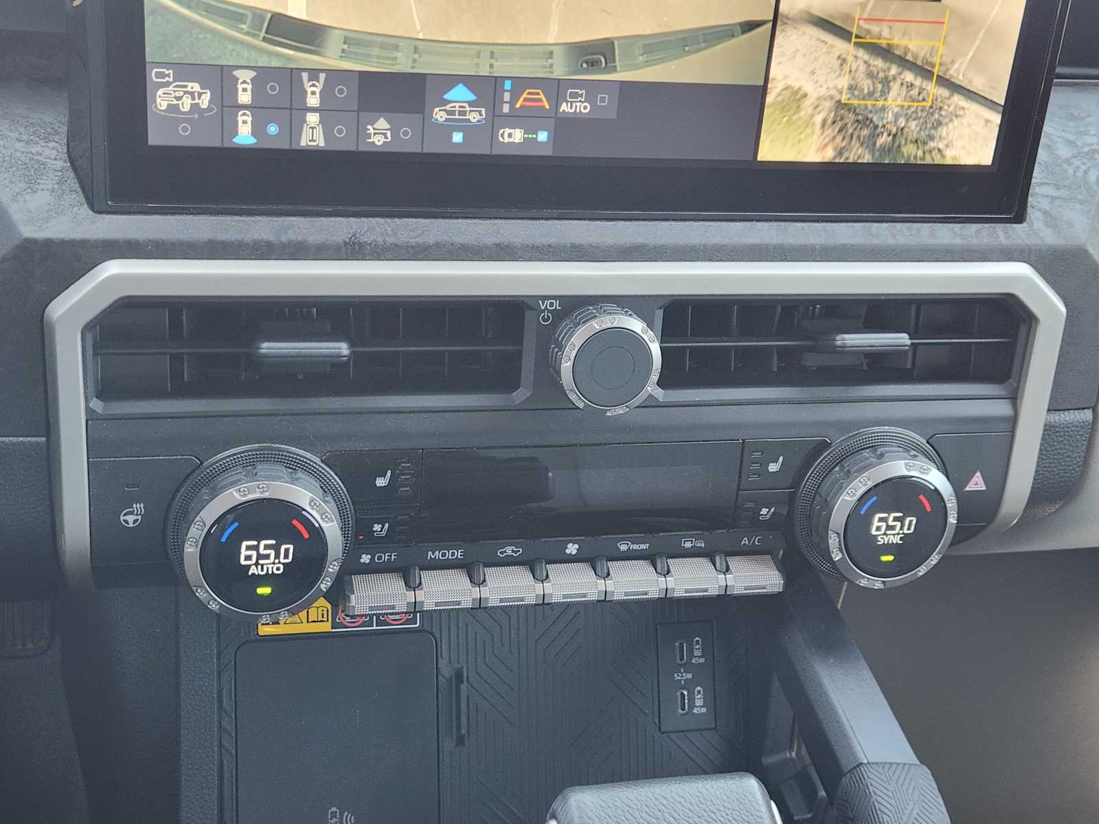 Thumbnail: 2025 Toyota Tacoma - 26