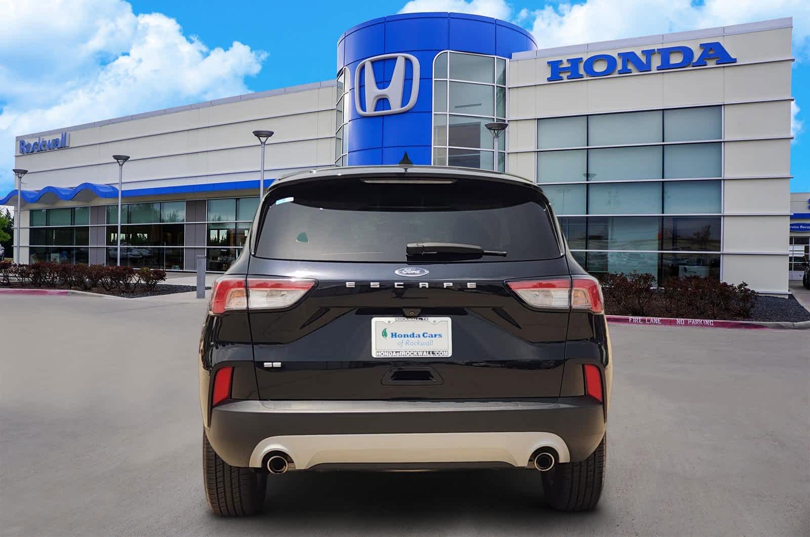 Thumbnail: 2021 Ford Escape - 5