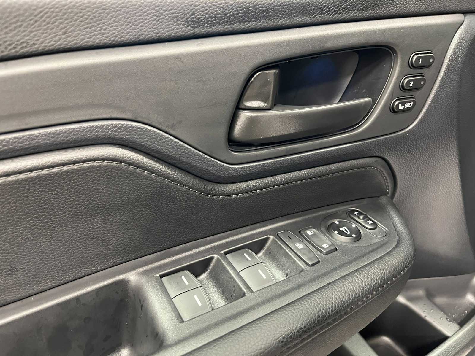 Thumbnail: 2025 Honda Odyssey - 11