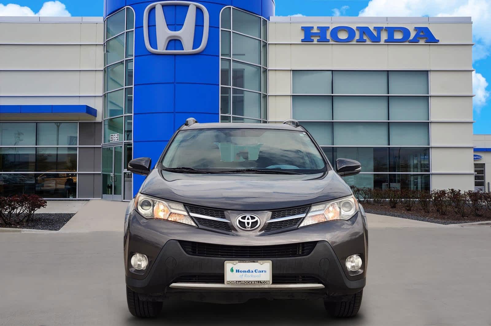 Thumbnail: 2014 Toyota RAV4 - 6