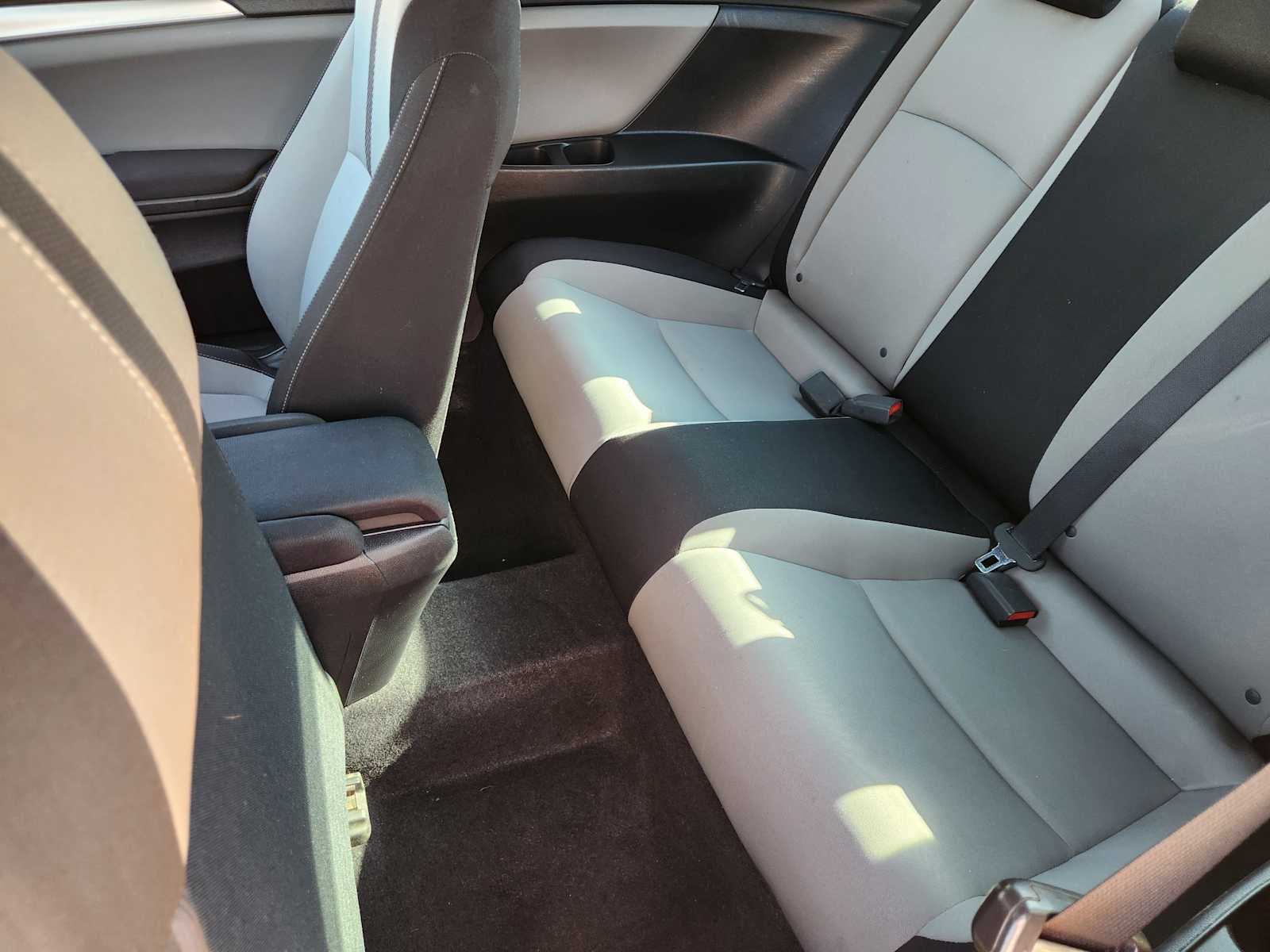 Thumbnail: 2017 Honda Civic - 11