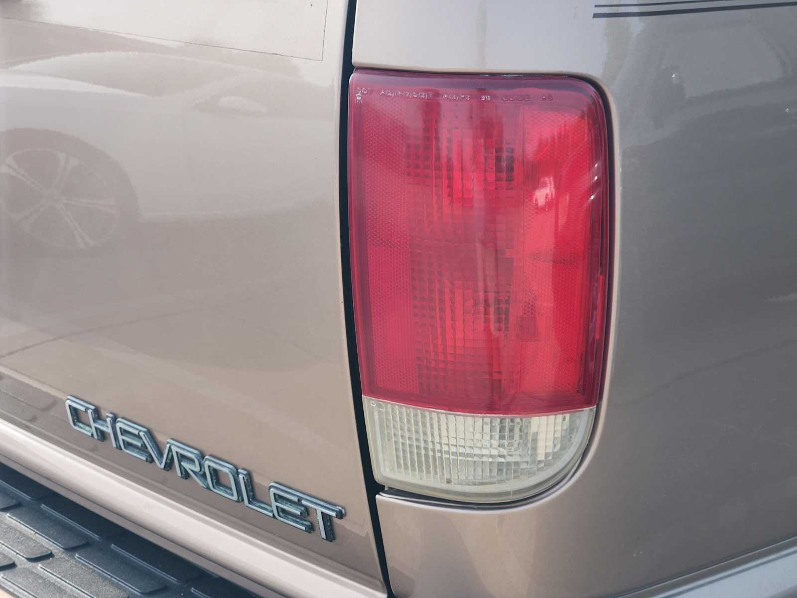 Thumbnail: 1997 Chevrolet Blazer - 12